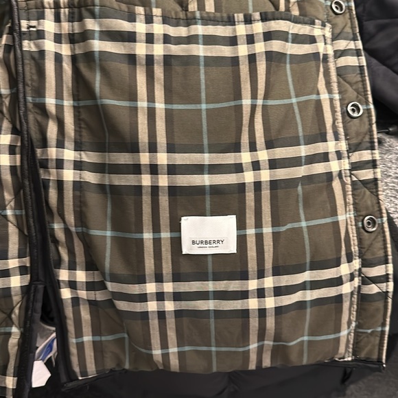 Men’s Burberry Quilted Jacket - Picture 6 of 7